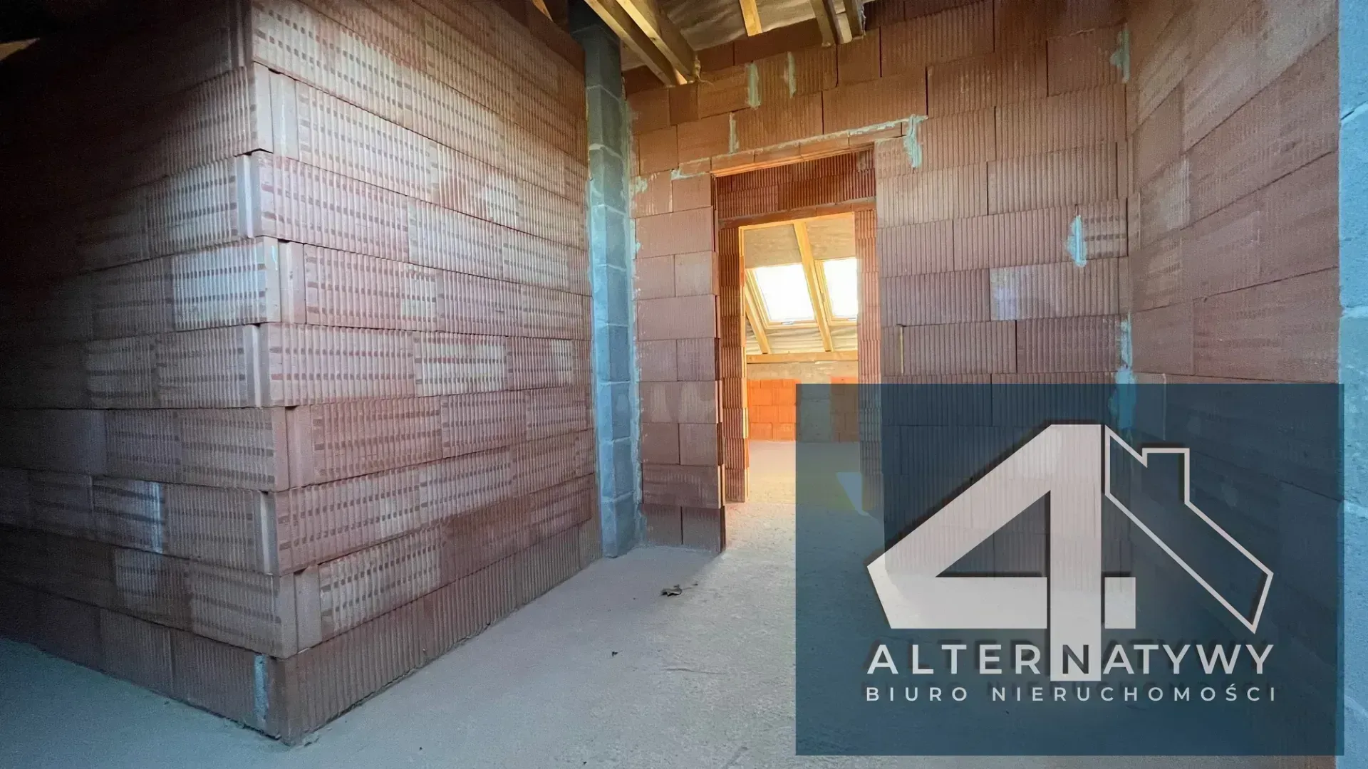 Nowa inwestycja z dużymi  przeszkleniami 19