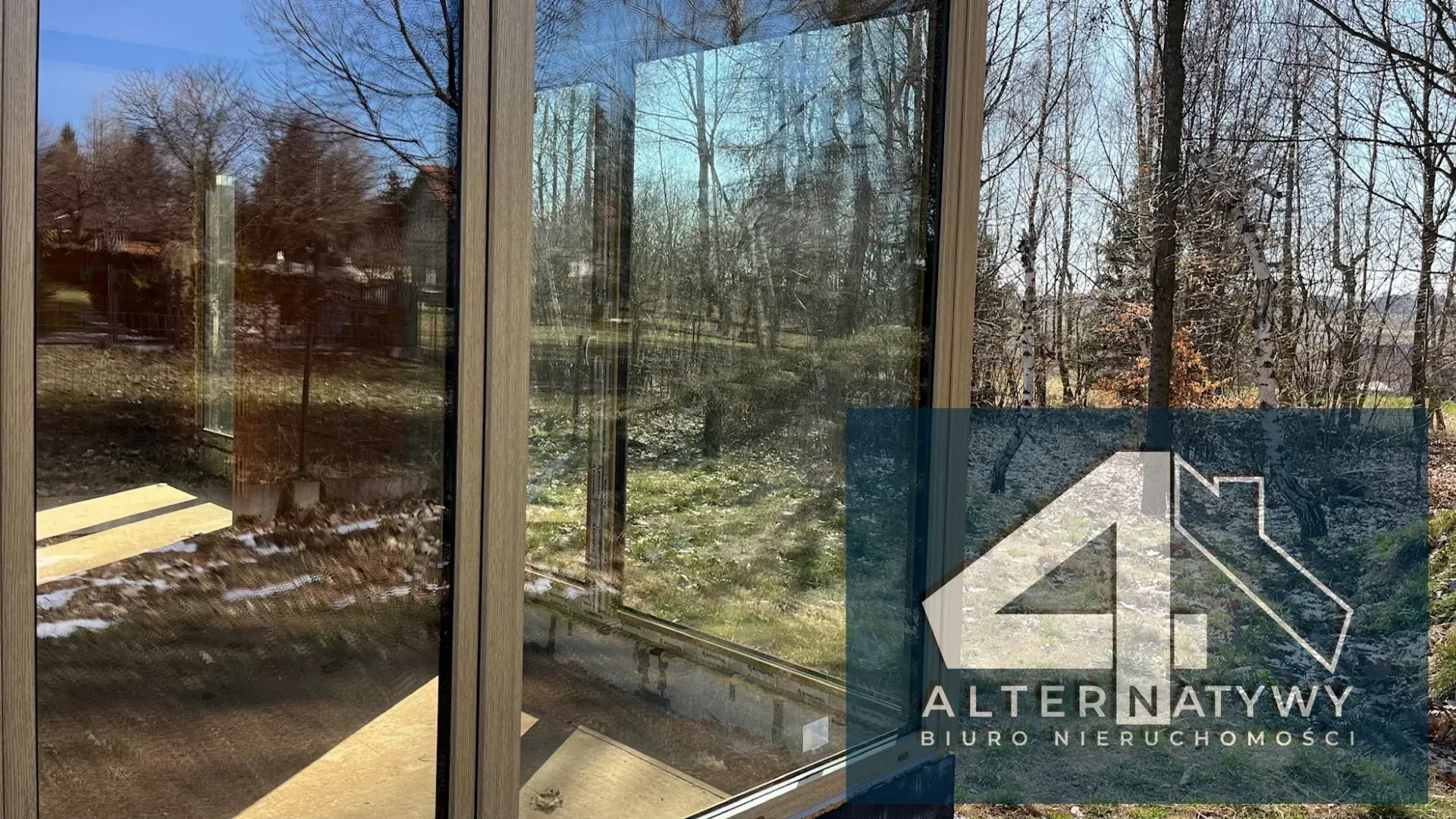 Nowa inwestycja z dużymi  przeszkleniami 24