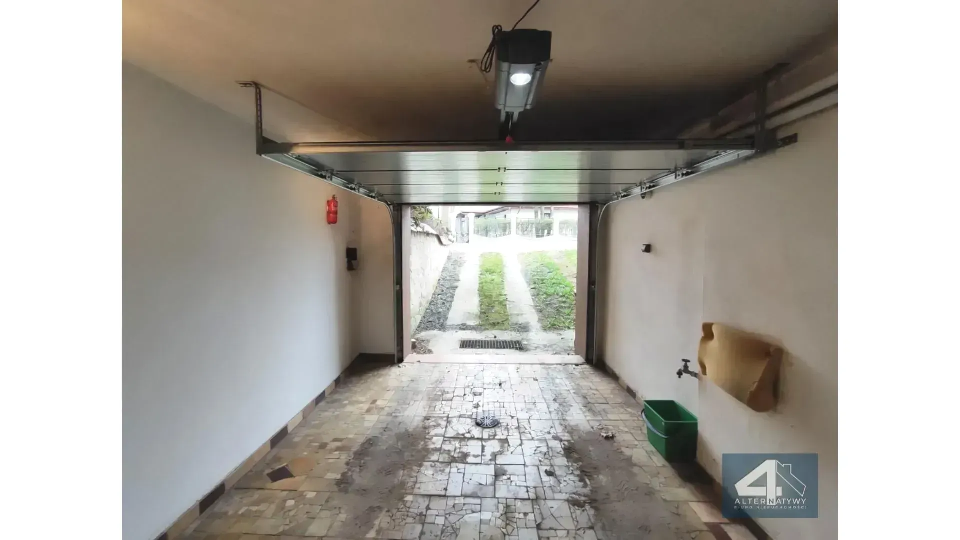 Szeregowiec/4 kondygnacje/Duża działka 36