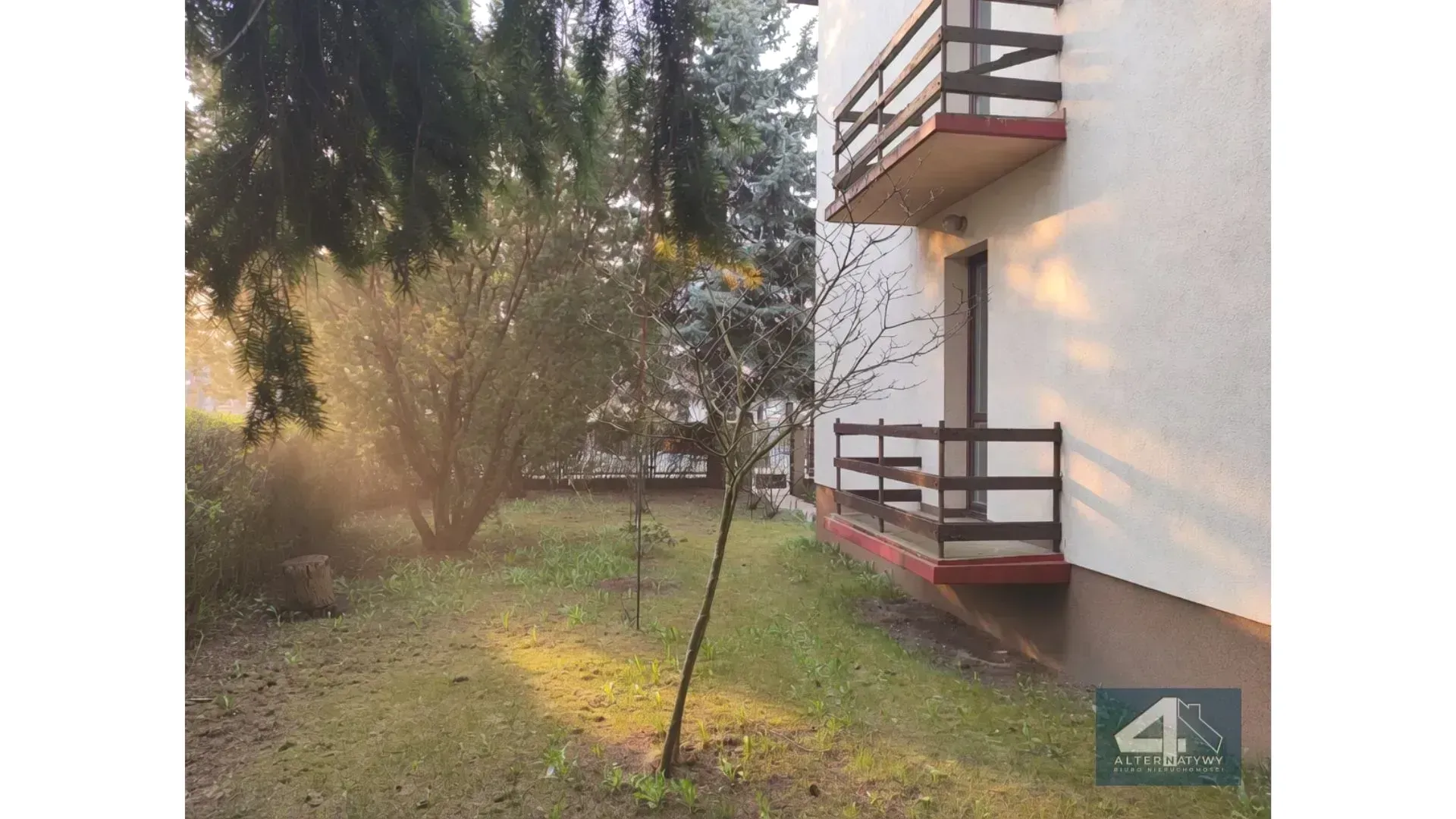 Szeregowiec/4 kondygnacje/Duża działka 37