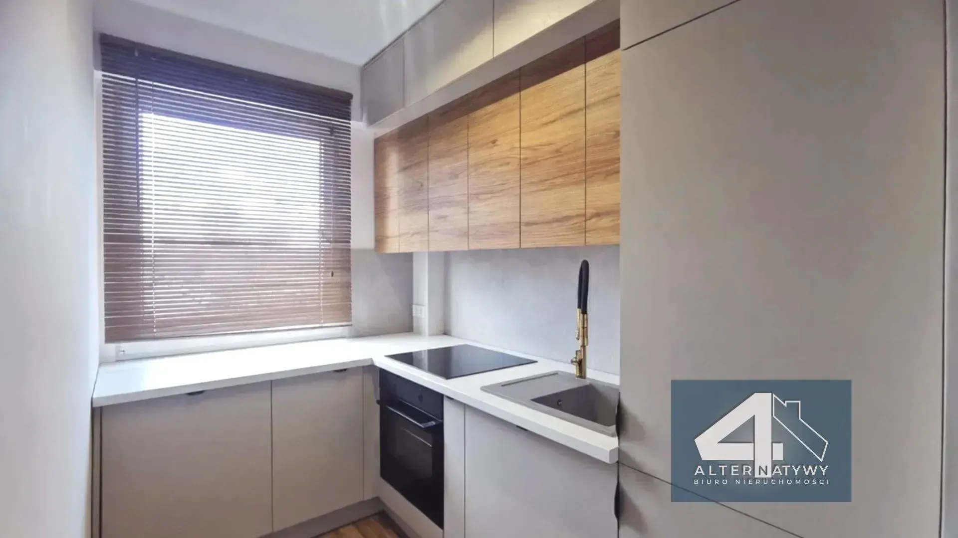 2Pokoje|Balkon|Po remoncie| Do wprowadzenia 4