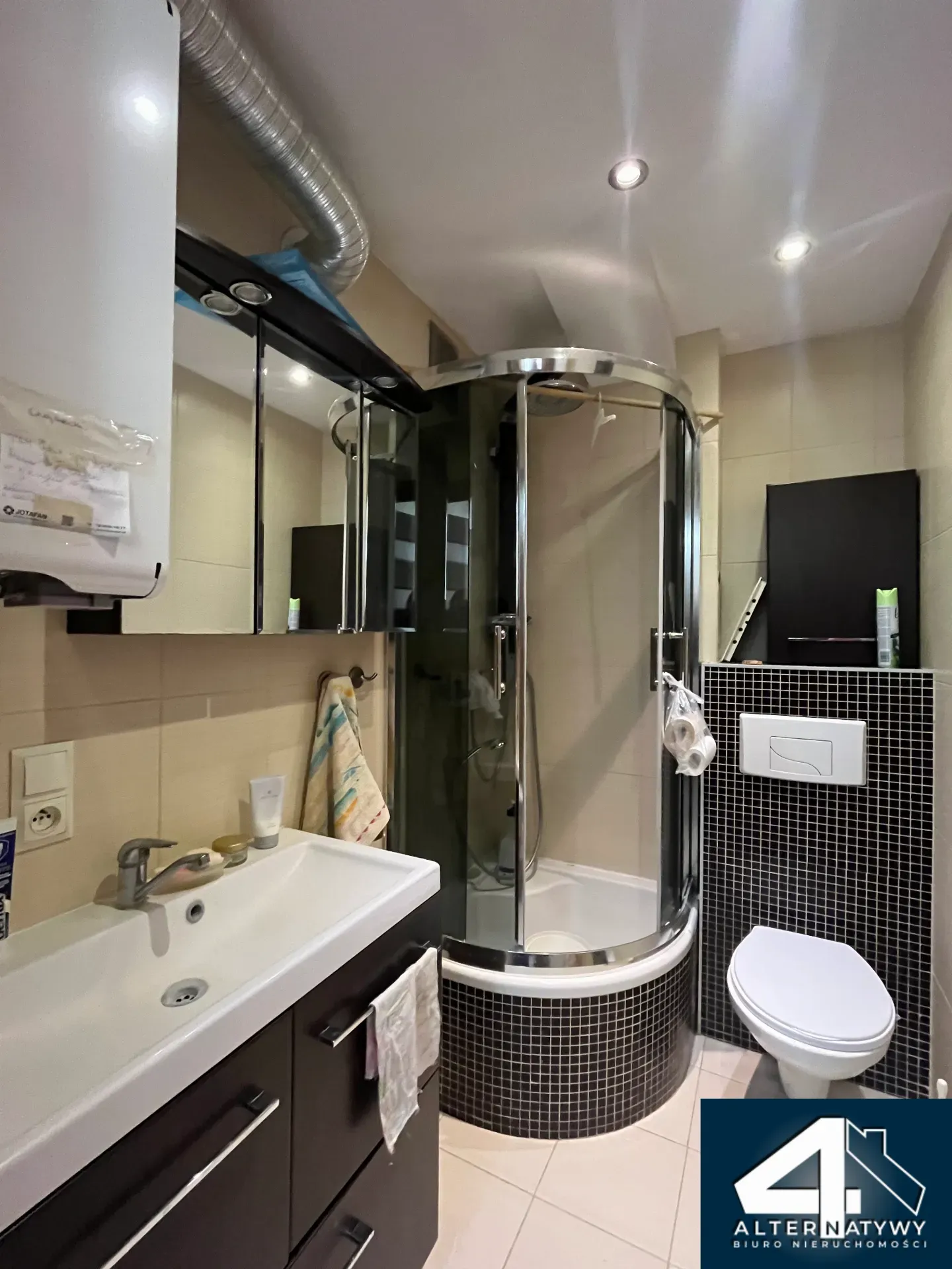 Funkcjonalne 2 pokoje 46 m² 8