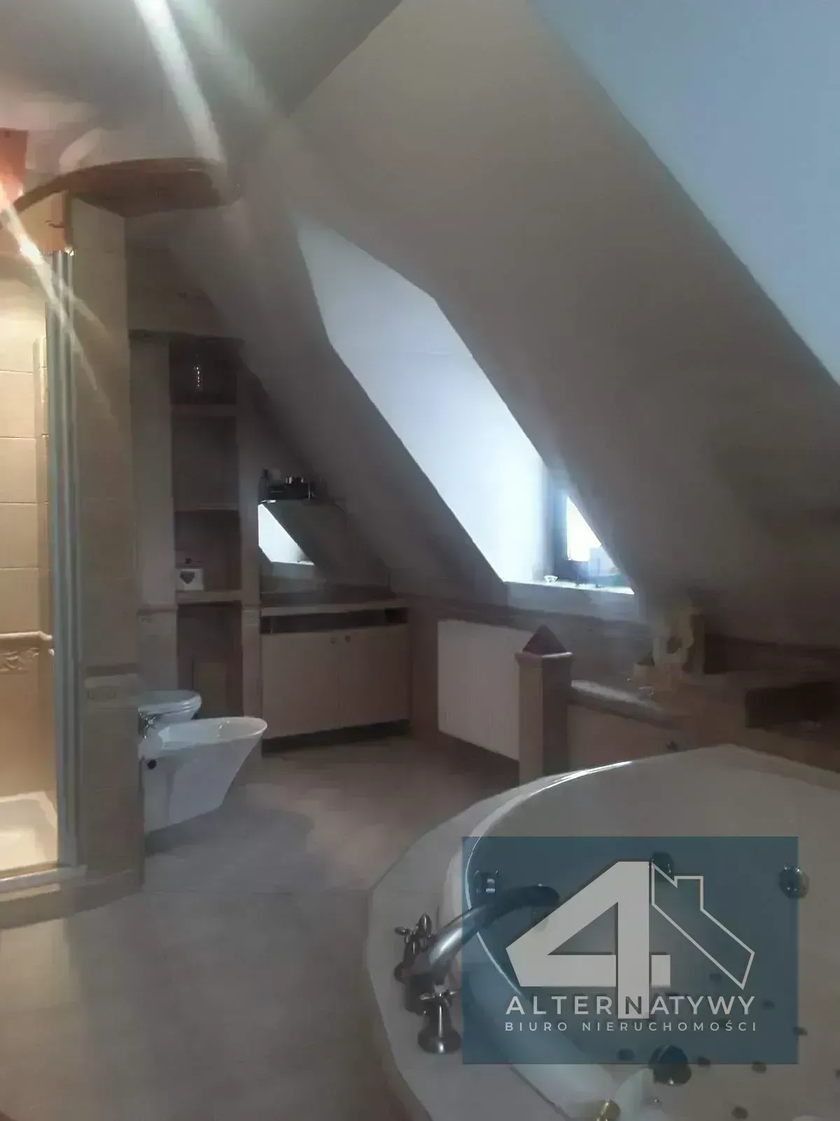 Piękna rezydencja z widokiem na Kraków 13