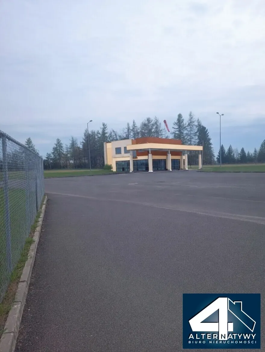 ZAKŁAD PRZETWÓRCZY Z WIELKIMI CHŁODNIAMI 2