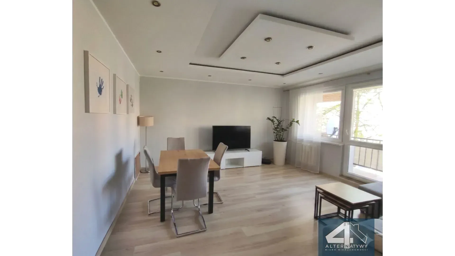 Bardzo ładne/1 piętro/3 pokoje 9