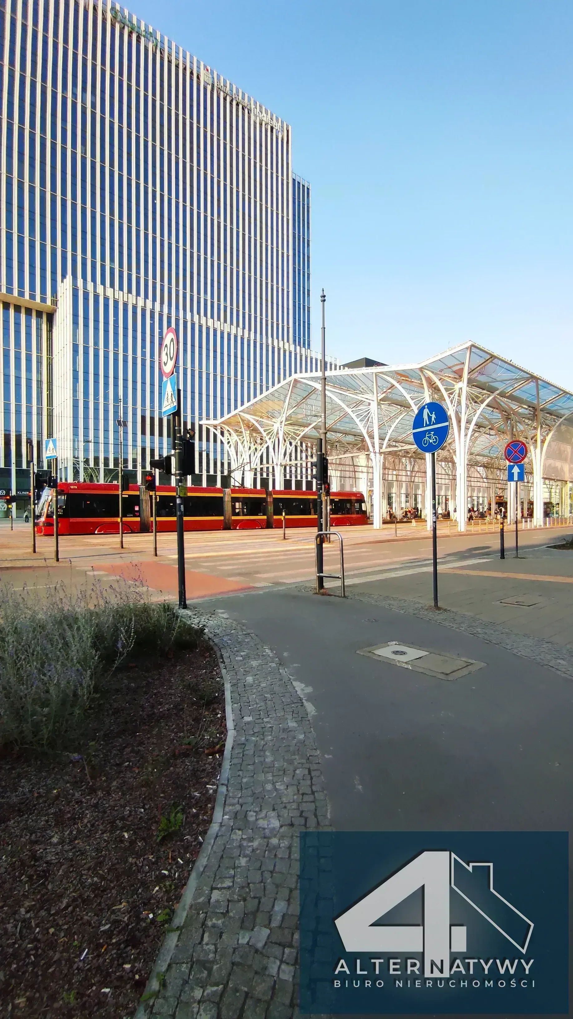 Piotrkowska- deptak: lokal inwestycyjny 151 m2 8