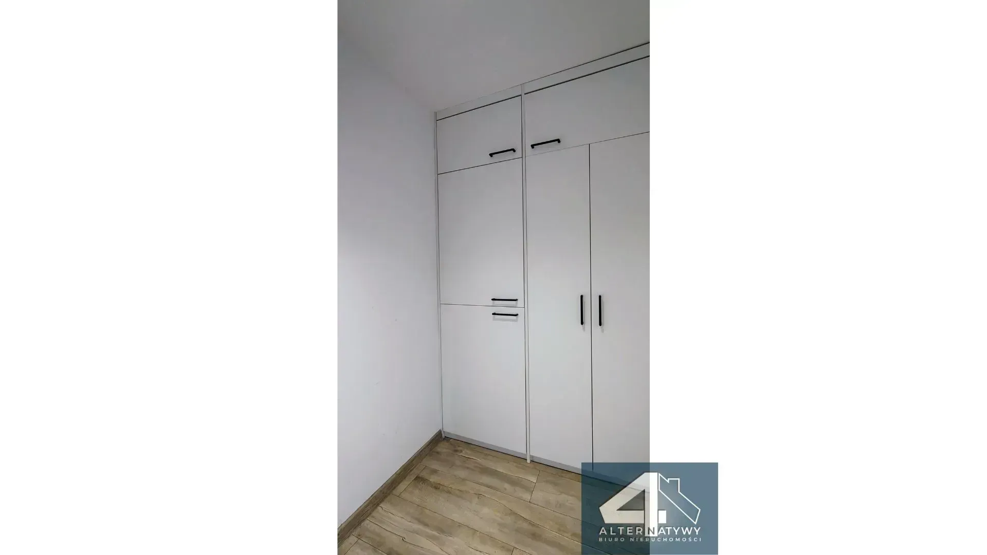 67 m² | Salon z Aneksem + 2 sypialnie | Centrum 5