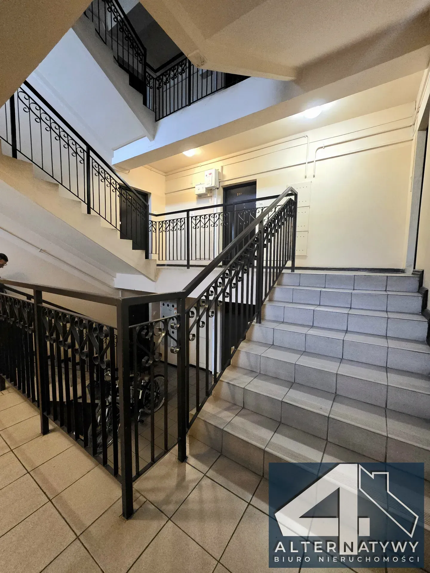 Ząbki |3 pokoje | 69m2| Po remoncie | Od zaraz 8