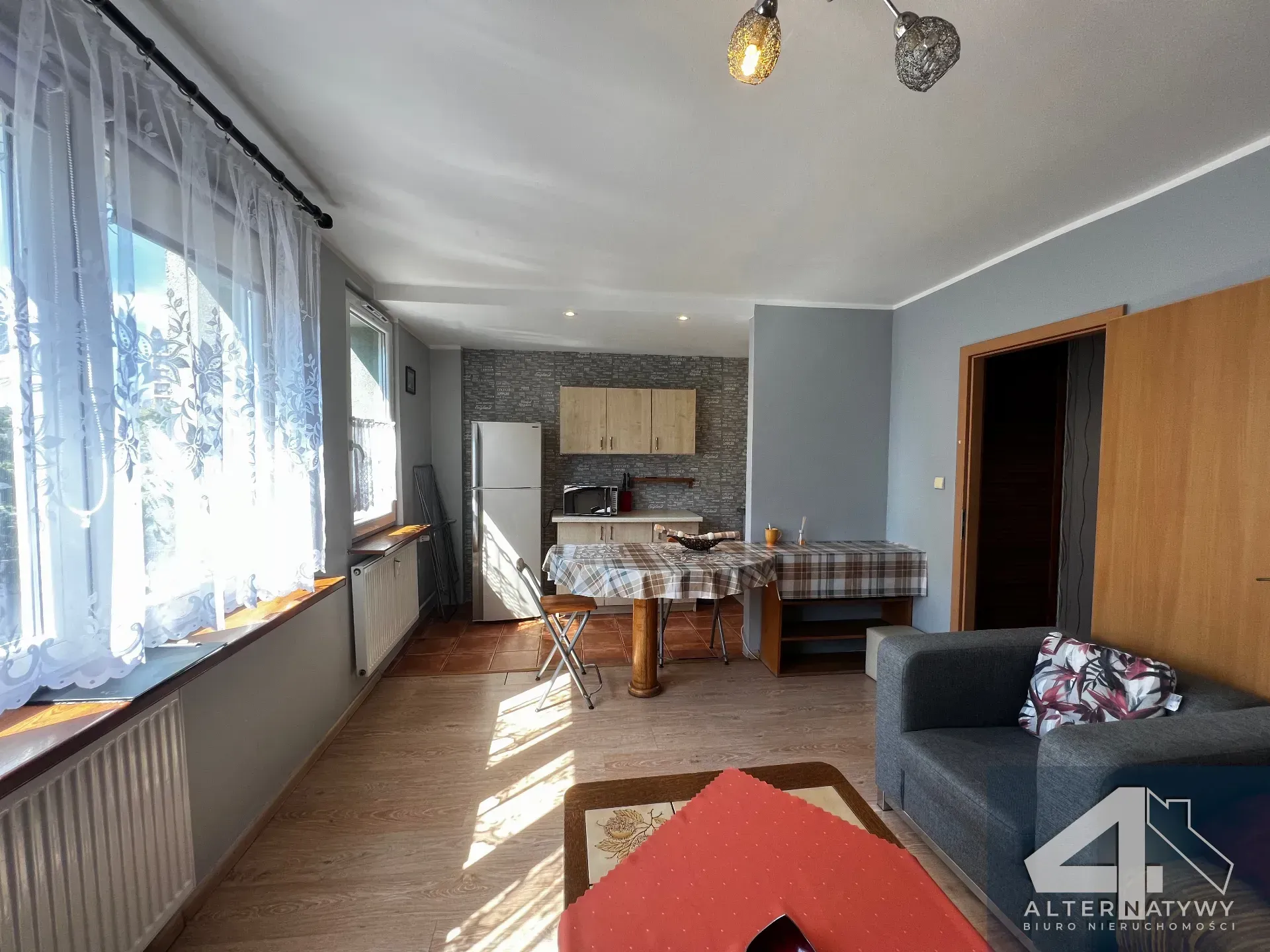 30m² | Kawalerka | Do zamieszkania | Oś. nowiny 3