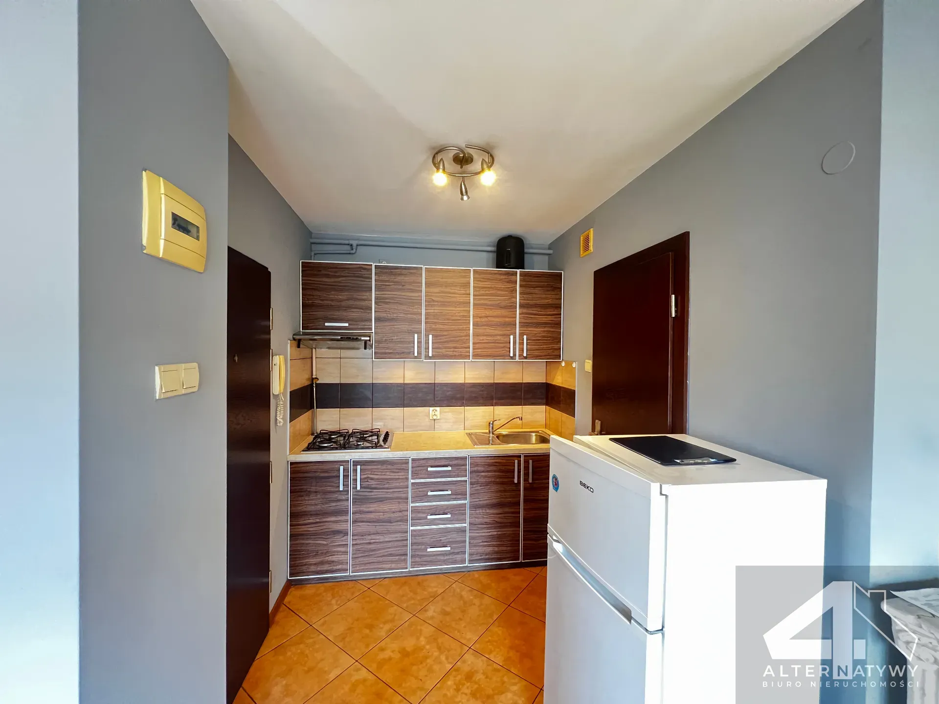 30m² | Kawalerka | Do zamieszkania | Oś. nowiny 6