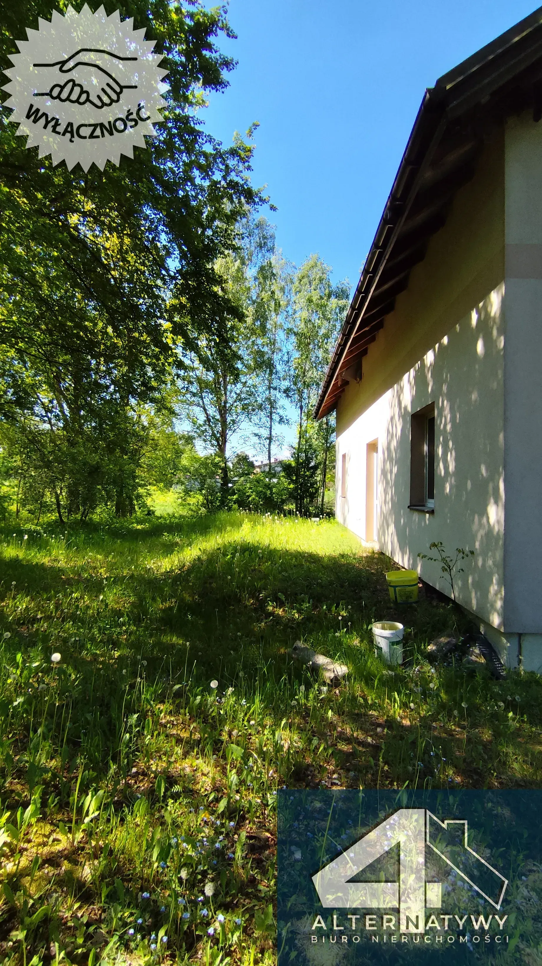 Duży dom z dużą działką blisko lasu i rzeki 11