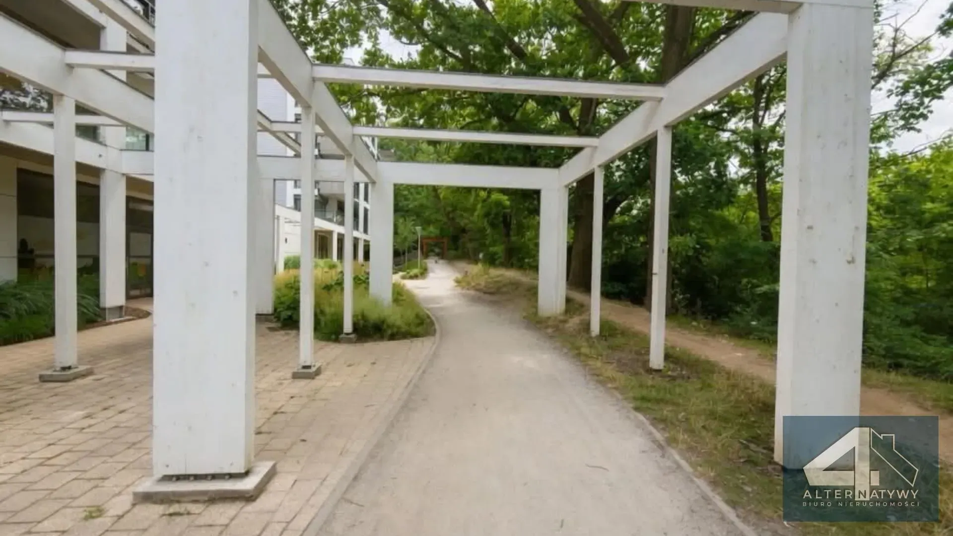 Nowoczesne mieszkanie w zielonej okolicy 18