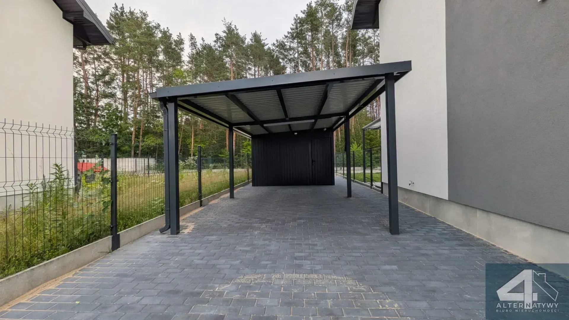 Bezczynszowe mieszkanie z użytkowym poddaszem 13