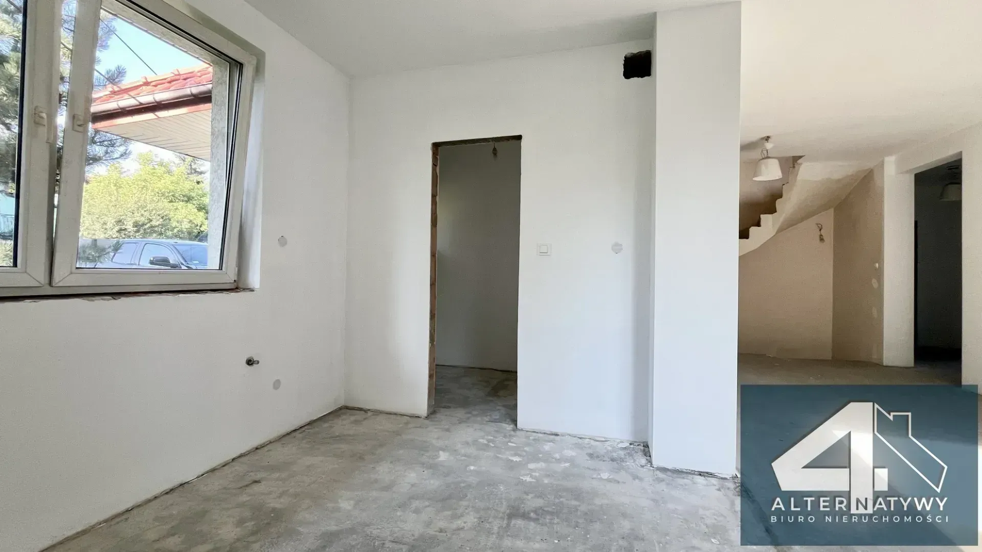 Dom z garażem i 6 pokojami 21