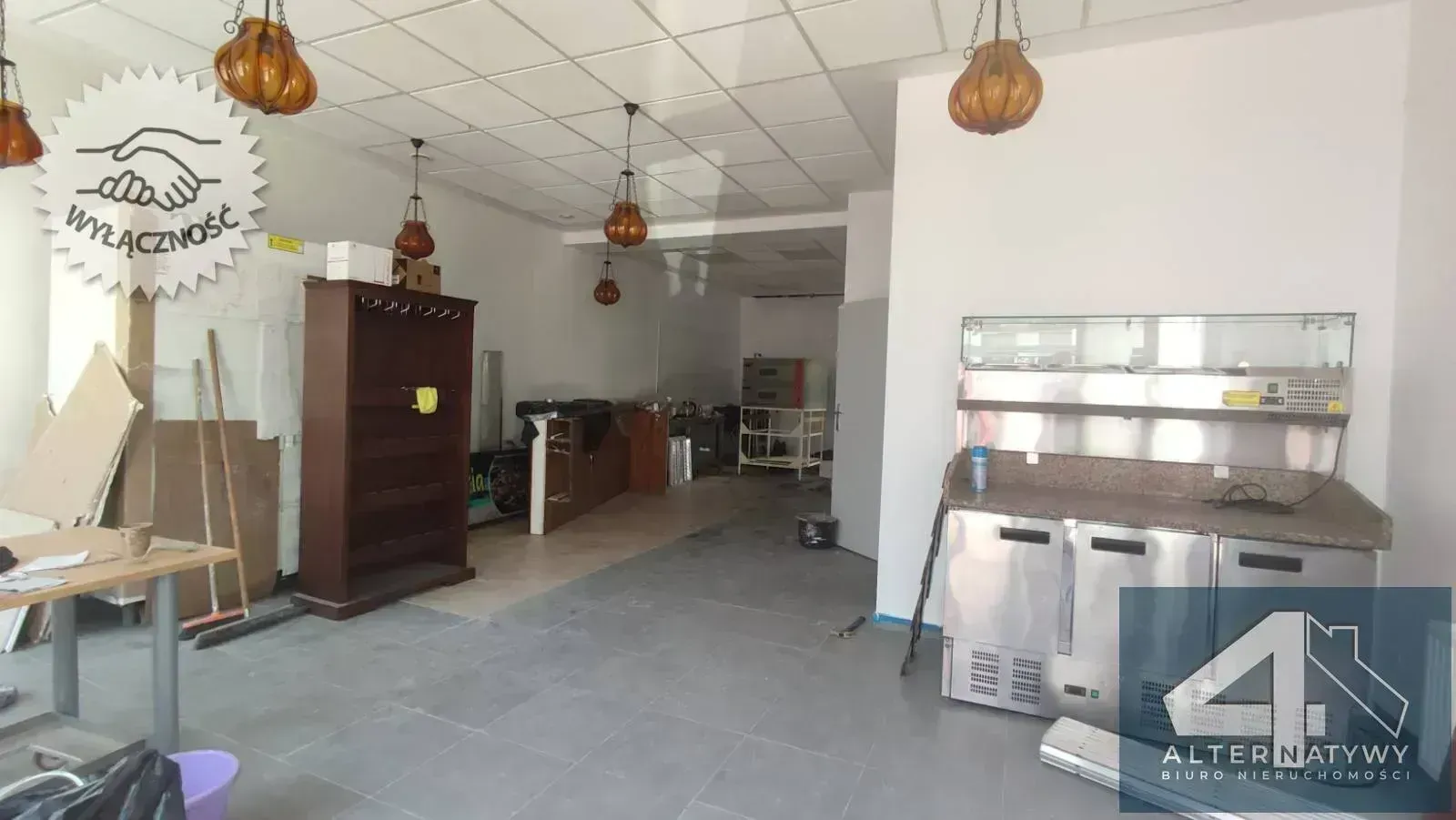 Lokal z witryną i parkingiem, Lwowska 190 m2 4