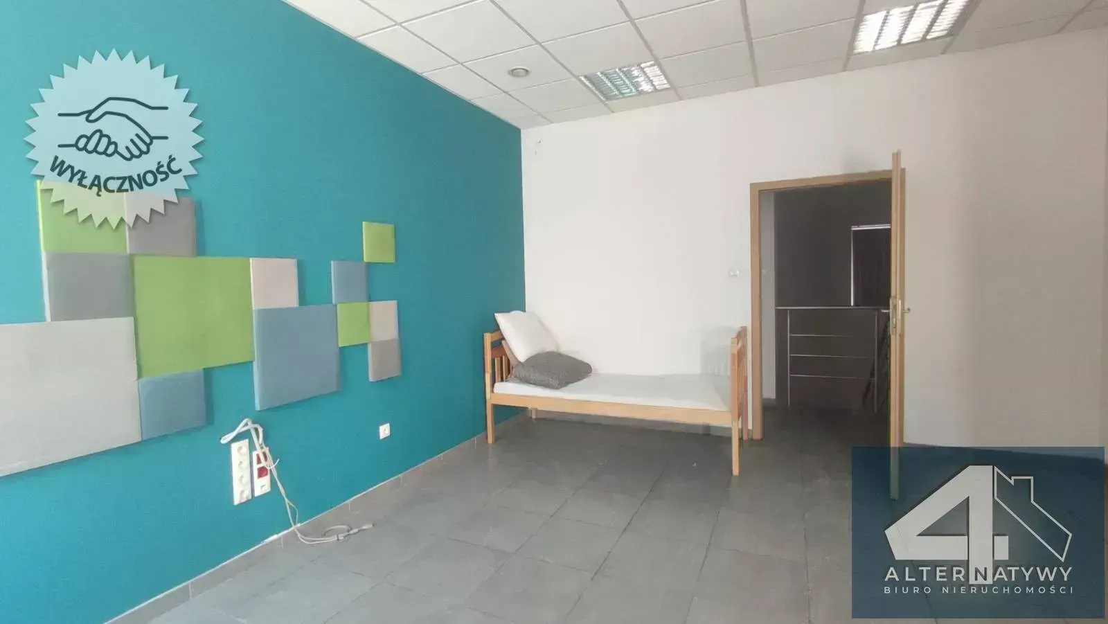 Lokal z witryną i parkingiem, Lwowska 190 m2 8