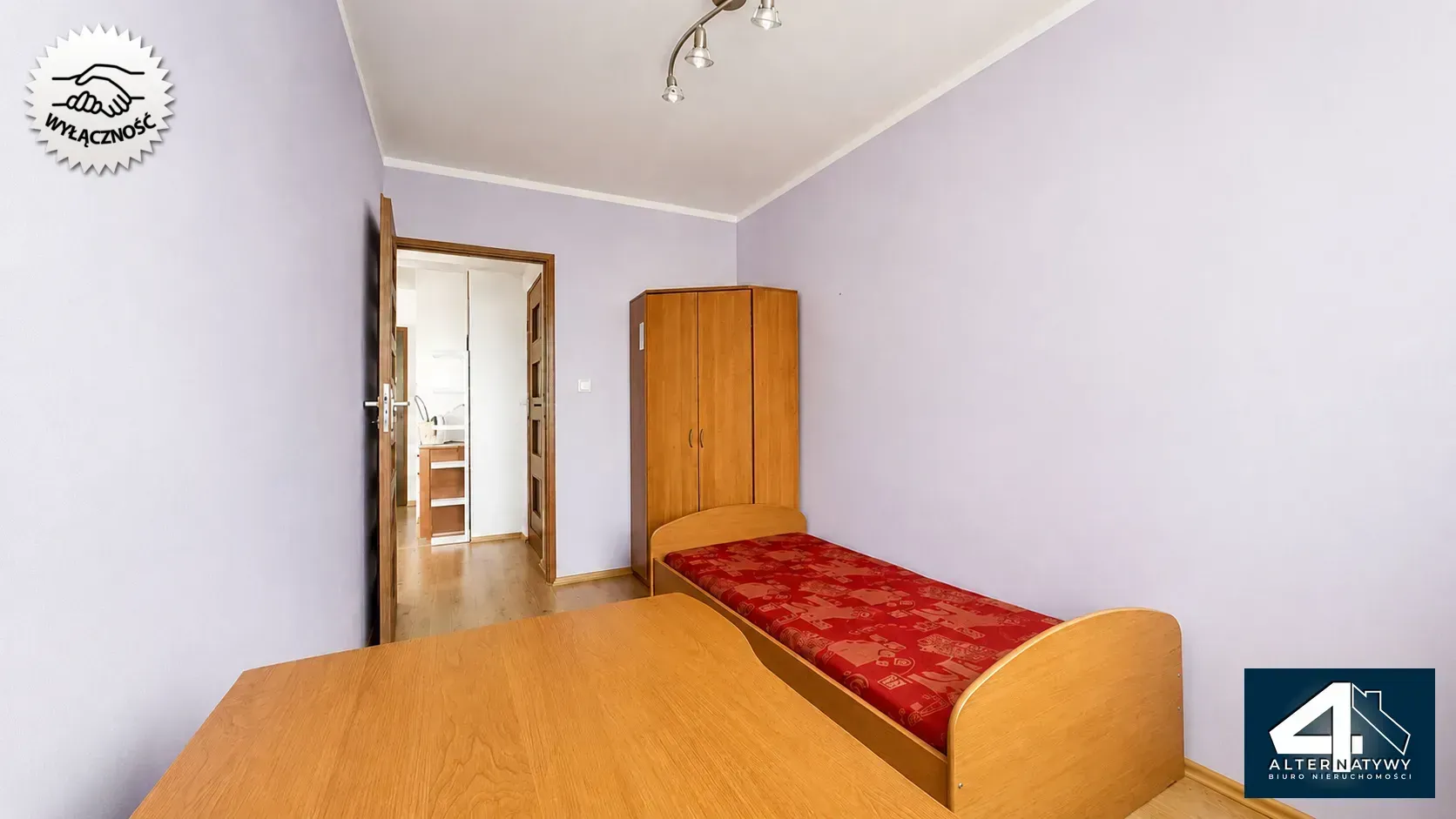 Piaseczno; 2 pokoje;  balkon; winda; garaż 4