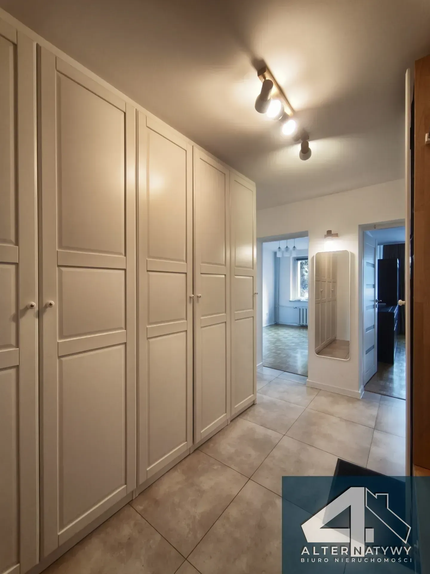 Mieszkanie na sprzedaż 52m² Żwirki i Wigury 11