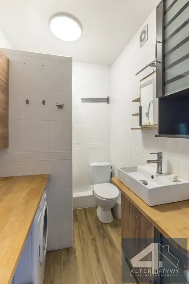 3 pokoje, 62 m² i balkon z widokiem na Łódź 6