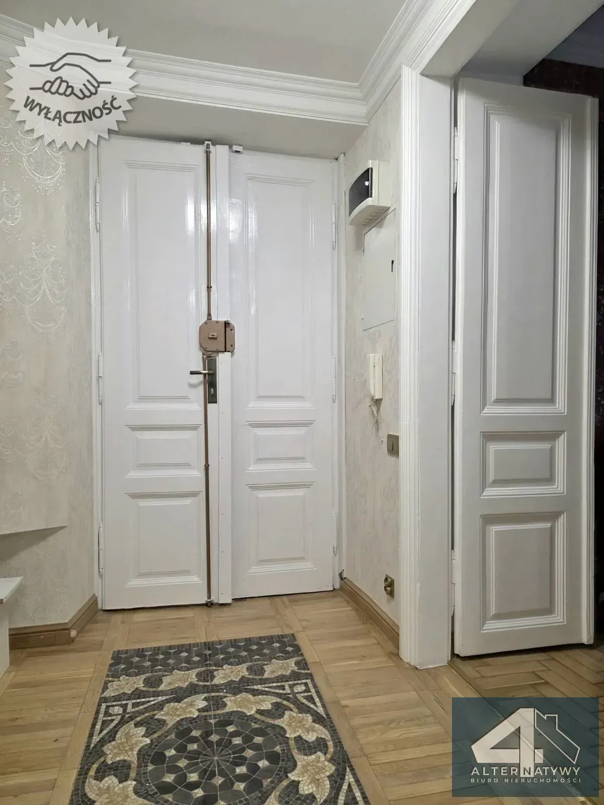 Eleganckie 4 pokoje, zabytkowa kamienica 165m 11