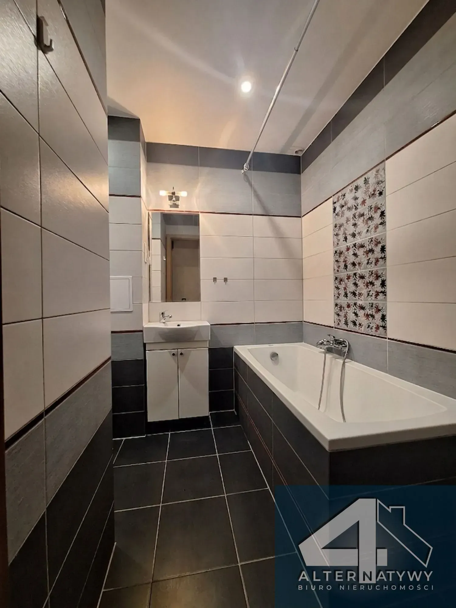 Przestronne mieszkanie 59,6m2 Piotrków 10