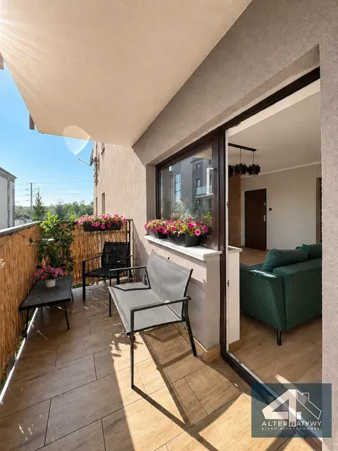 Ruczaj - trzy pokoje, duży balkon 17