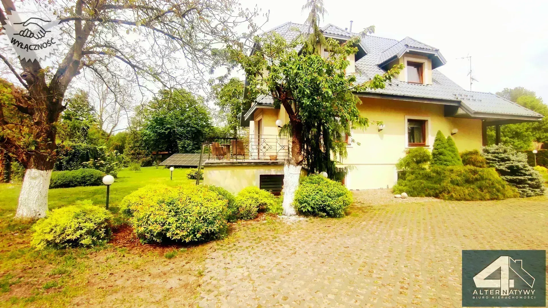 Obiekt-duża działka+pod DPS /Stawy Stefańskiego 11