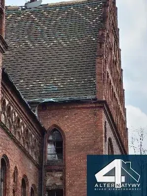 Zabytkowy pałac 3 934 m² | Pszczyna 6
