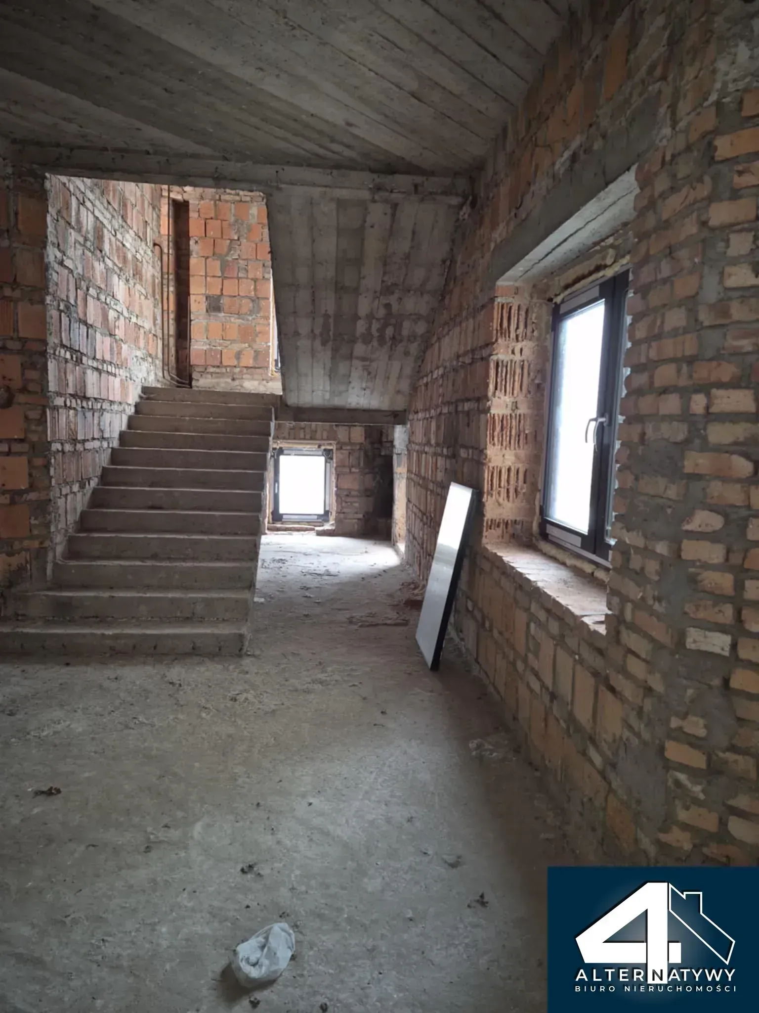 Obiekt 1 072 m² | 500 m jezioro | Wisła Wielka 7