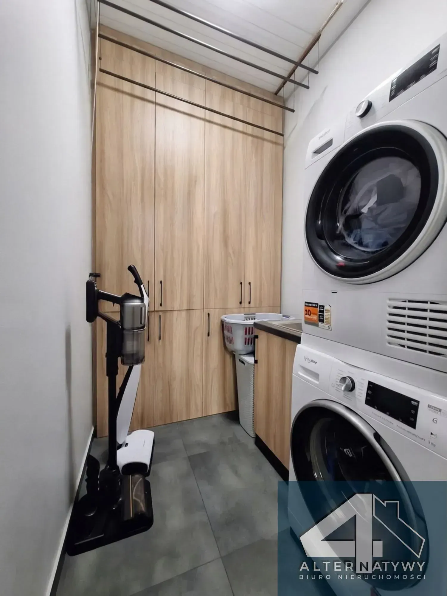 Wyjątkowy bliźniak 131 m² z dwoma garażami 20