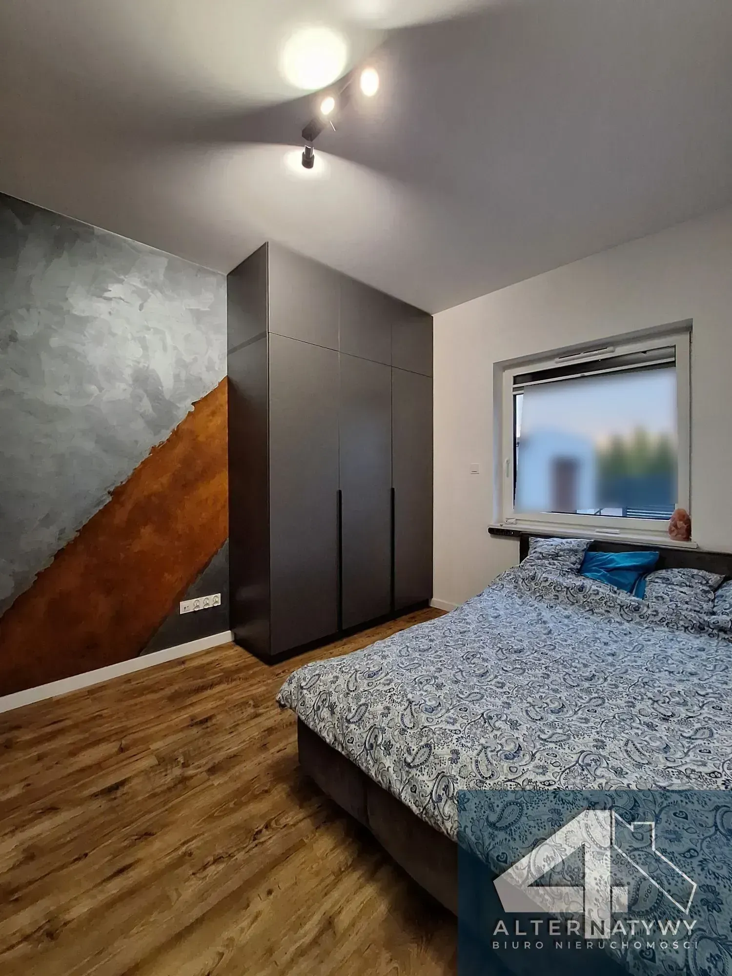 Parterowy bliźniak 131 m² z dwoma garażami 16