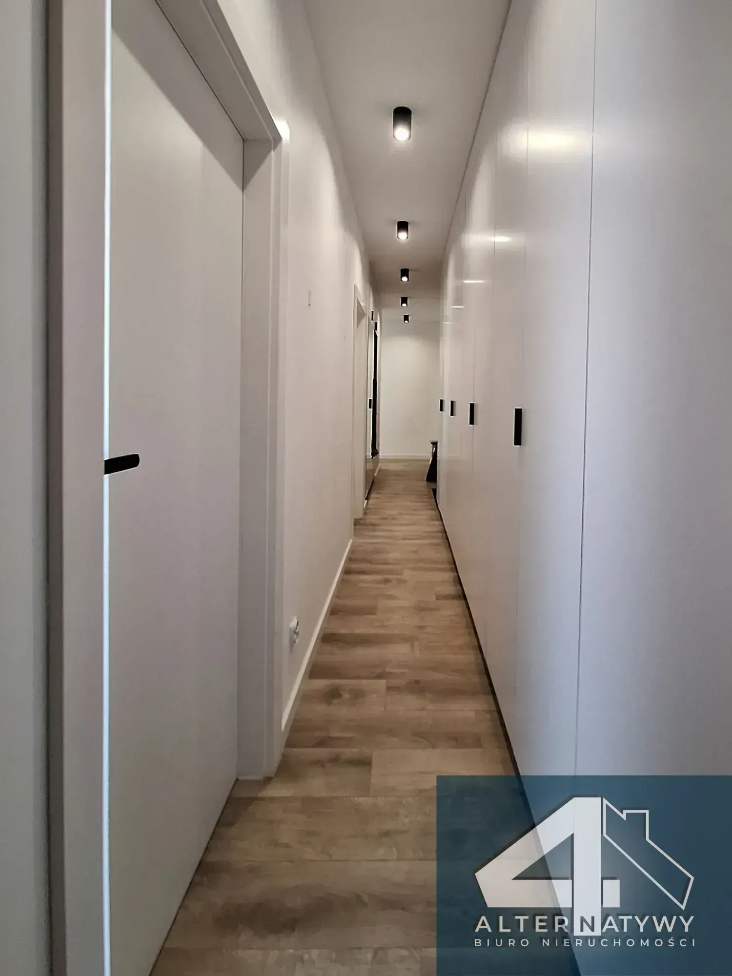 Nowoczesne 4-pokojowe mieszkanie 78 m² 5