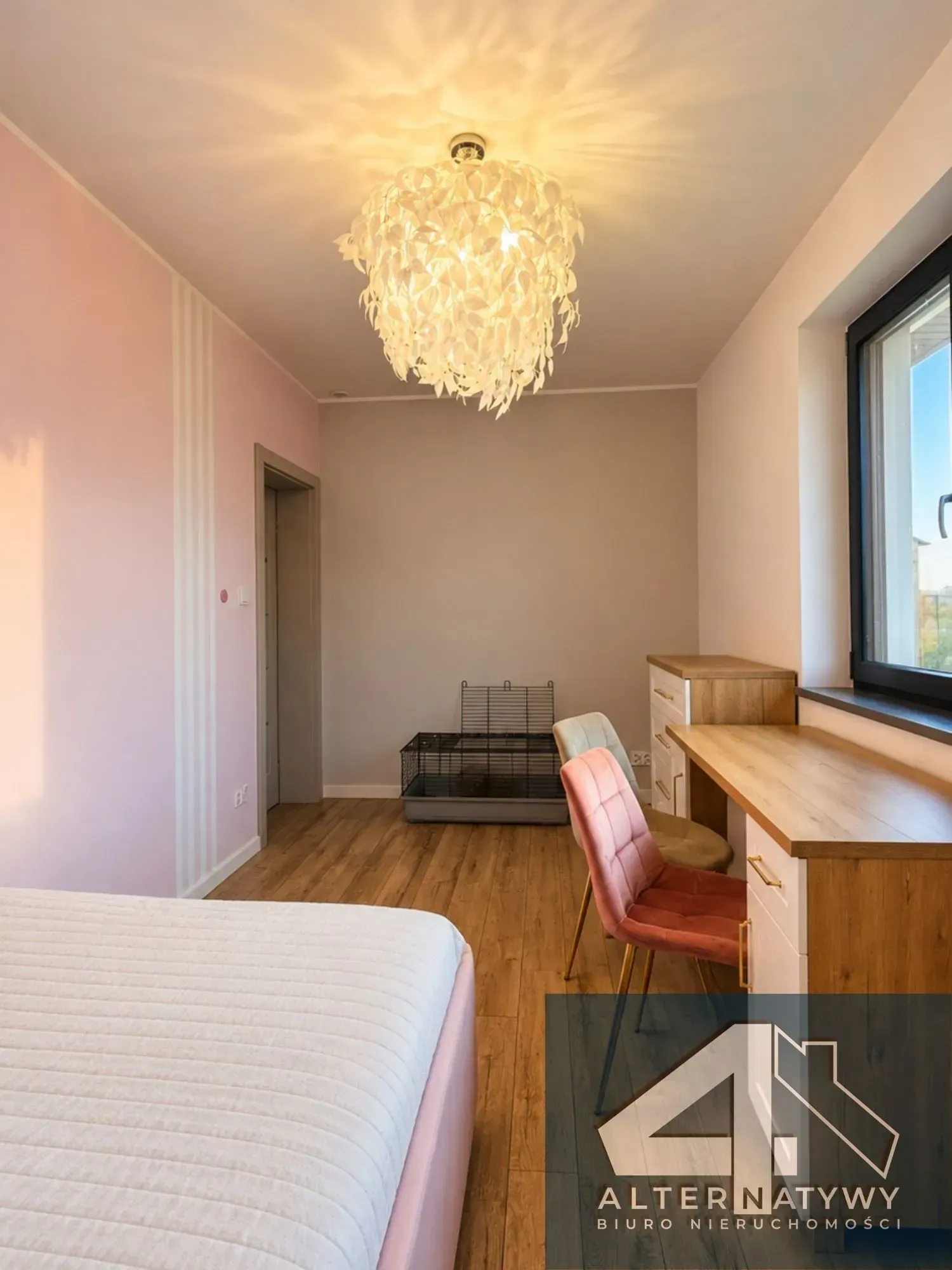 Parterowy dom w sielskiej okolicy 19